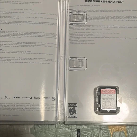 Nintendo Switch The Witcher 3: Wild Hunt Complete Edition - Picture 2 of 3